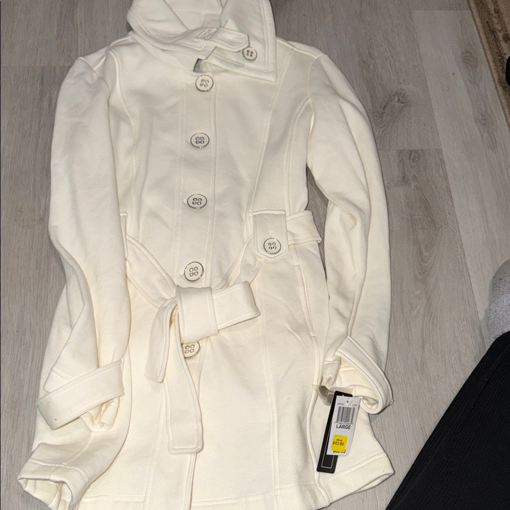 Brand new Women's Cream Coat